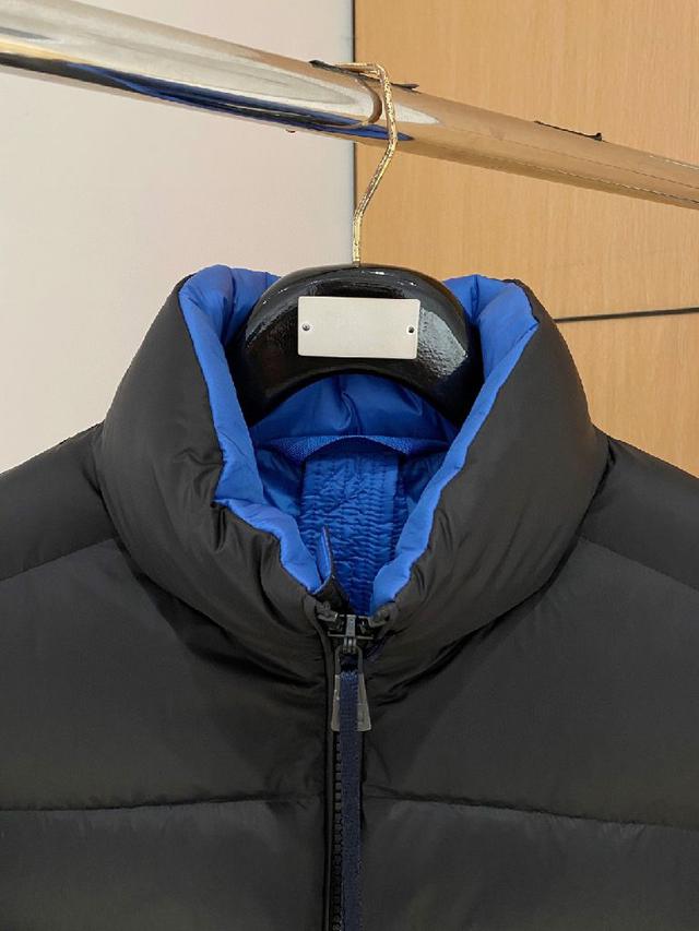Burberry 巴宝莉，2025冬季最新品，专柜同步有售，原单狠货，