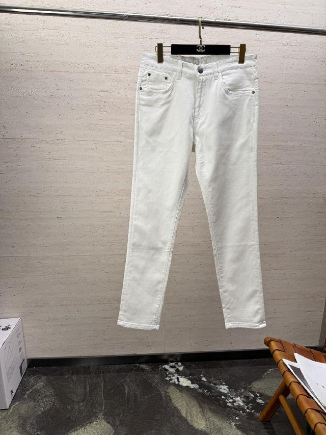 筒牛仔裤 最新时装周走秀款 完美五金装饰 超重工艺设计