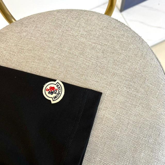 2025春夏新品彩虹螺纹圆领短袖T恤。高端液氨棉质混纺材料35.3%棉