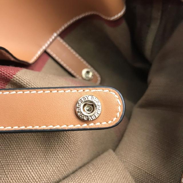 独家专供秋冬新款立领羽绒服。贸易公司渠道稀出