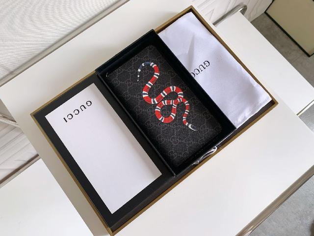 市场顶级独家控货，专/柜品质  💯采用进口牛皮