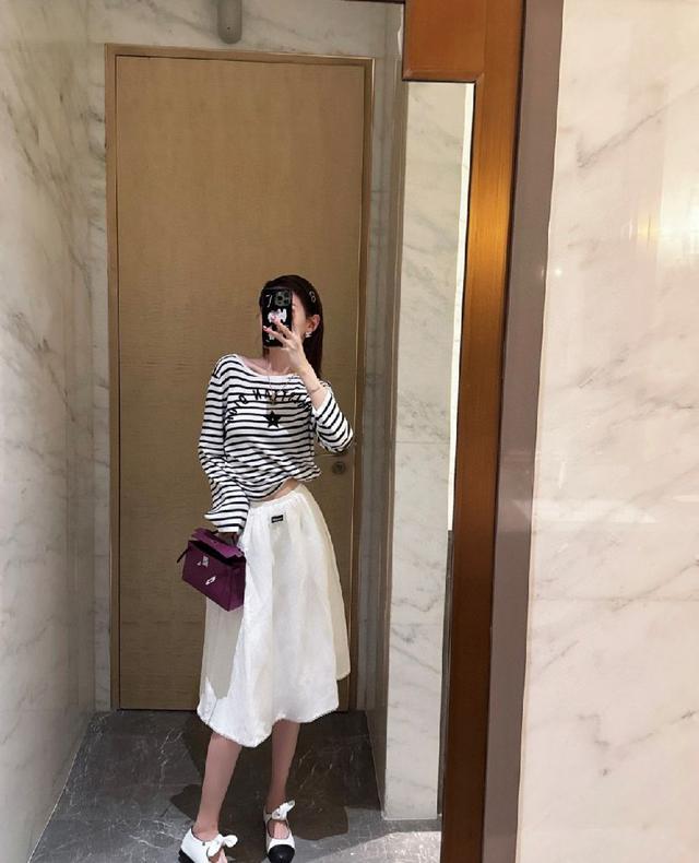 dio·25夏季新款百灵达万