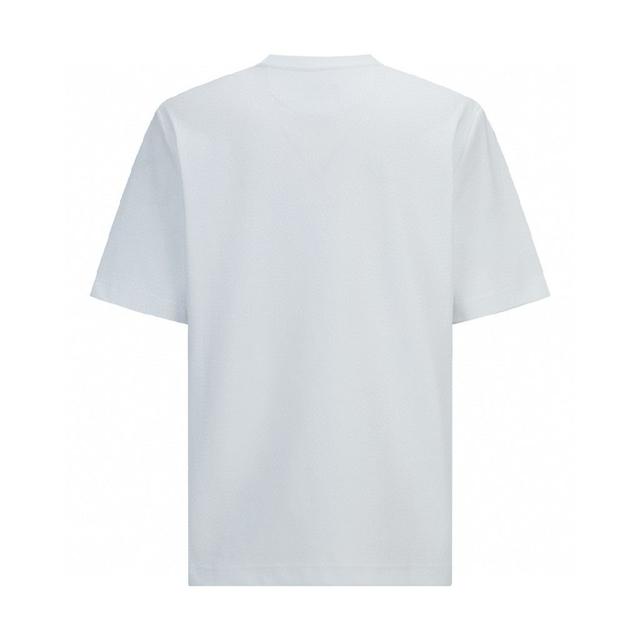 标准版型短袖圆领T恤。白色纯棉材质。定制化FENDI Flower刺绣和浅蓝色3D印花