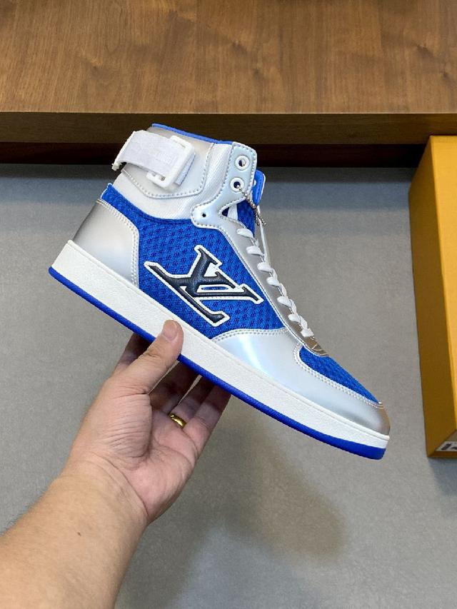 L家rivoli高帮运动鞋-顶级品质   本款运动鞋取材意