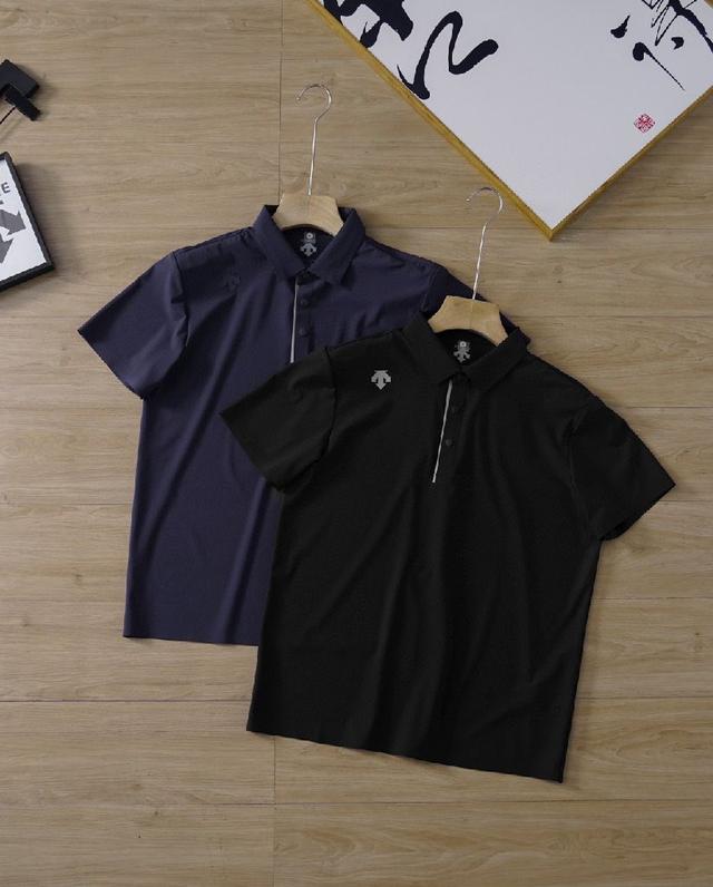 常规合体裁剪，没有任何束缚问题，搭配超大弹力面料