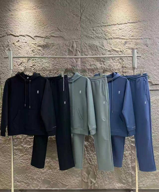 以极简设计，承载多元场景 速干科技面料，给身体自在呼吸～～～