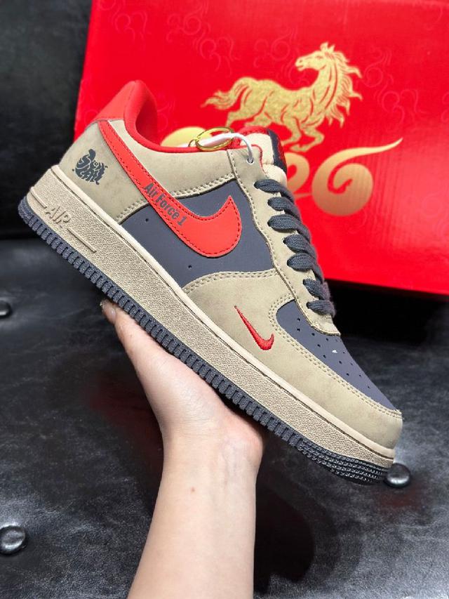 空军一号 防滑耐磨 低帮 板鞋 男女同款 马到功成 迎新 限定款