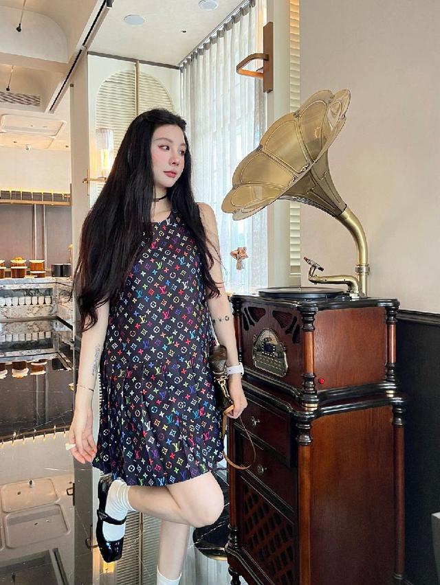 2025SS新款 高级三彩系列款  巨好看的系列 非常高级的