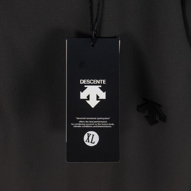 迪桑特秋冬加绒装休闲户外裤 共同打造设计以品牌擅长的创意