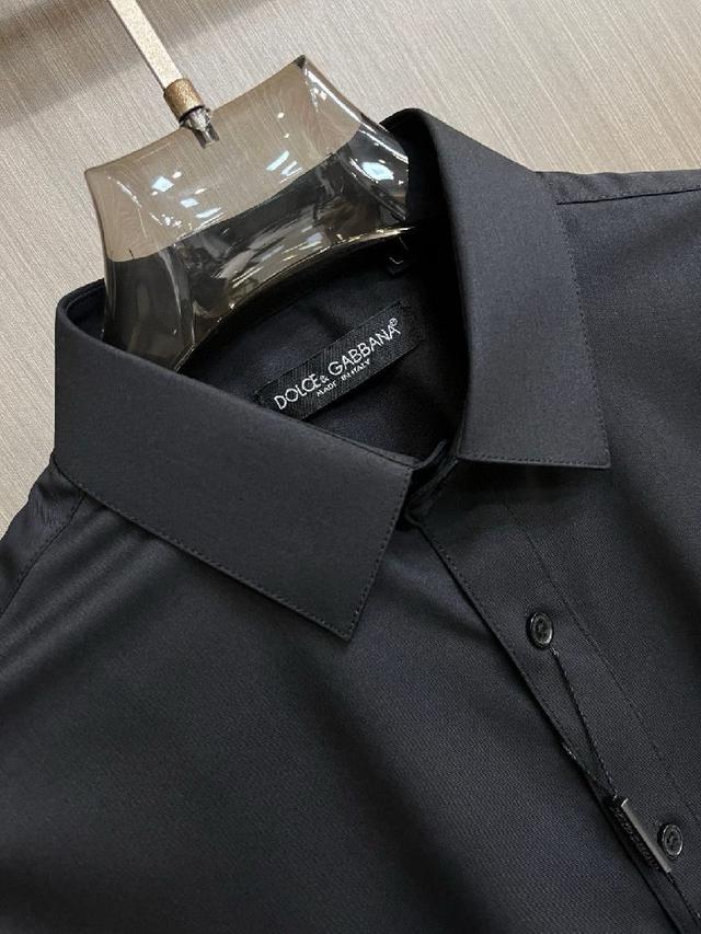 人工学立体裁剪，上身自然修身，暗门襟设计，纯棉竹纤维面料