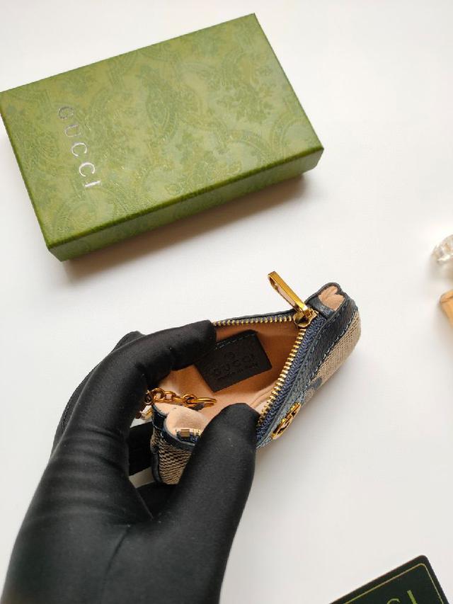 全新小零钱包～口红包！采用进口牛皮拼PVC ！搭配精致原工厂五金