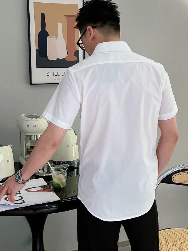 100%鲁泰丝滑面料，舒服透气，休闲衬衣，简约时尚，从容百搭，帅气优雅
