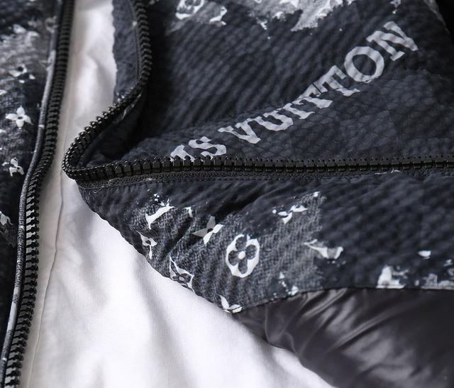 秋冬新款羽绒服 原版1:1订制五金配件全进口原版定制 欢