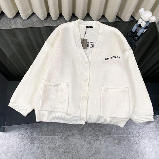 BALENCIAGA FW23巴黎世家前后刺绣logo开衫毛衣外套