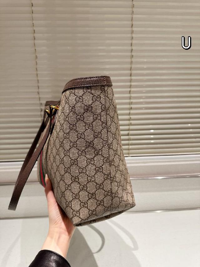 Gucci 新品 Tote 菜篮子 购物袋手提托特斜挎单肩多用 定制面料