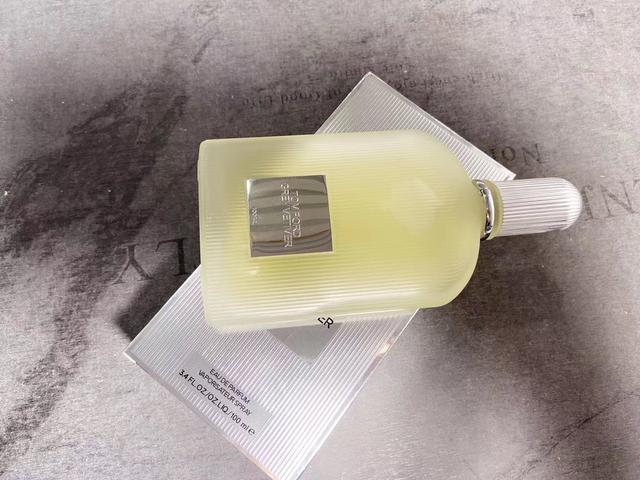 一比一专柜版本 ，TF灰色香根草Grey Vetiver 100ML男士香水 TF 汤姆福特