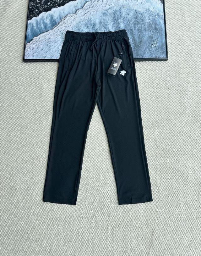 天衣无缝系列 DESCENTE / 迪桑特两色综训系列 运动健身 TOUGH短袖