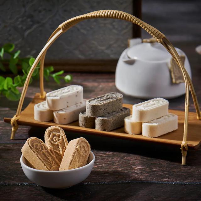 預購 金龍彩 綜合平安糕禮盒 10入-4/1號中午12點結單