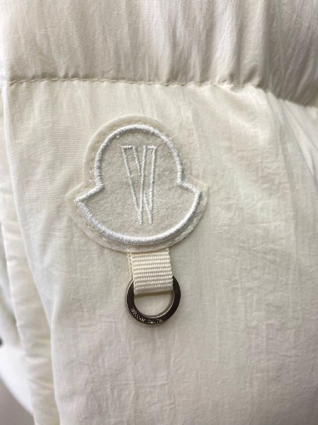 卢昱晓同款独家顶级版本  Moncler蒙口 秋冬限定新