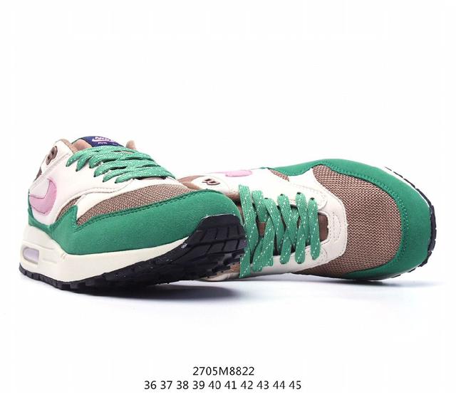 Nike/耐克 全新原楦原纸版数据开发，正确回弹PU模嵌入开窗气垫装置