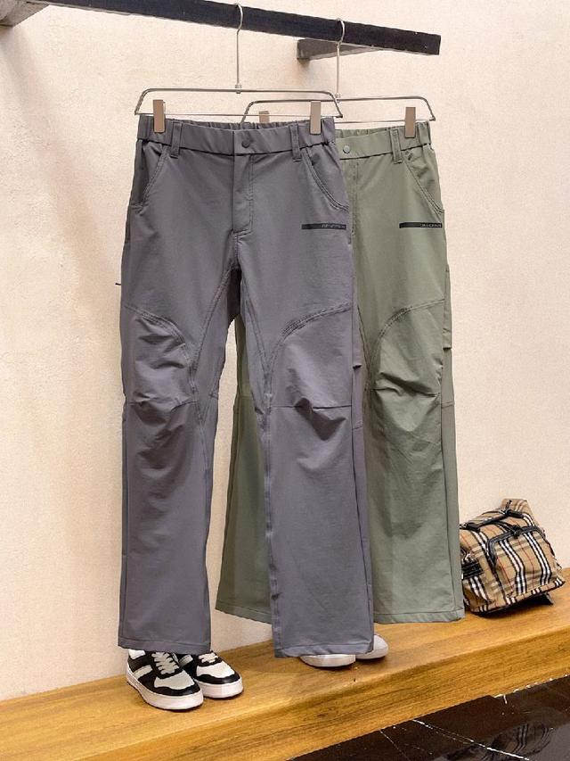 2025秋冬新款长袖T 高品质意大利定制纯棉面料，透气舒适