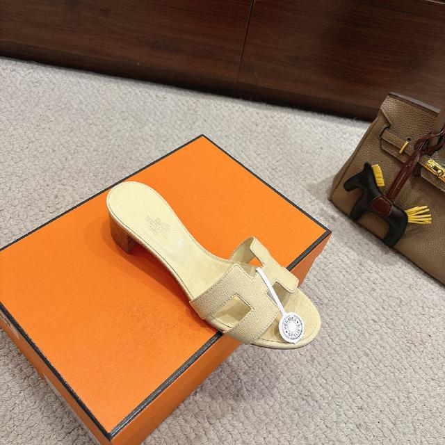 每个细节都做到极致  原版swift小牛皮  原版1:1独家私模鞋面/原版真皮大底