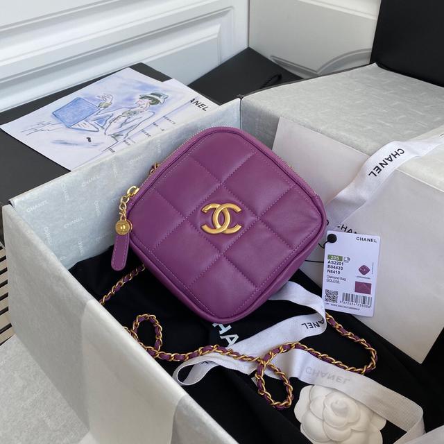 CHANEL钻石包