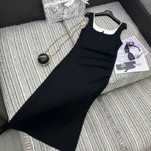 强烈推荐 假两件撞色背心连衣裙💰1050