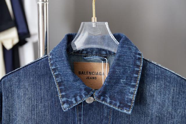 GOOD珍珠标语刺绣拉链连帽外套 面料采用400克毛圈高克重95棉5