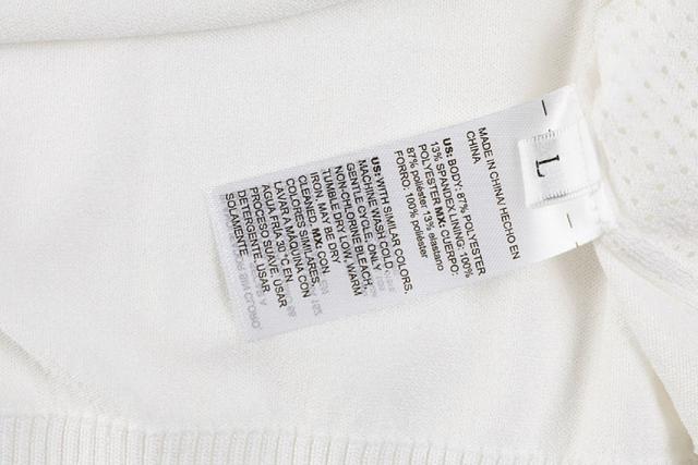 Thom Browne ➡️汤姆布朗 四杠针织圆立领  升级，灵感源自八十年代复古