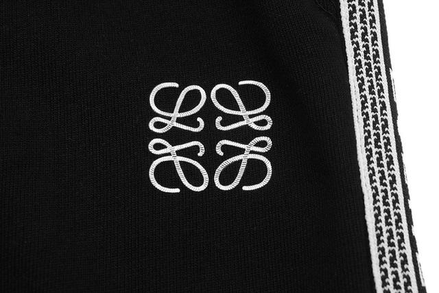 侧边提花织带拼接工艺刺绣🪡小标LOGO