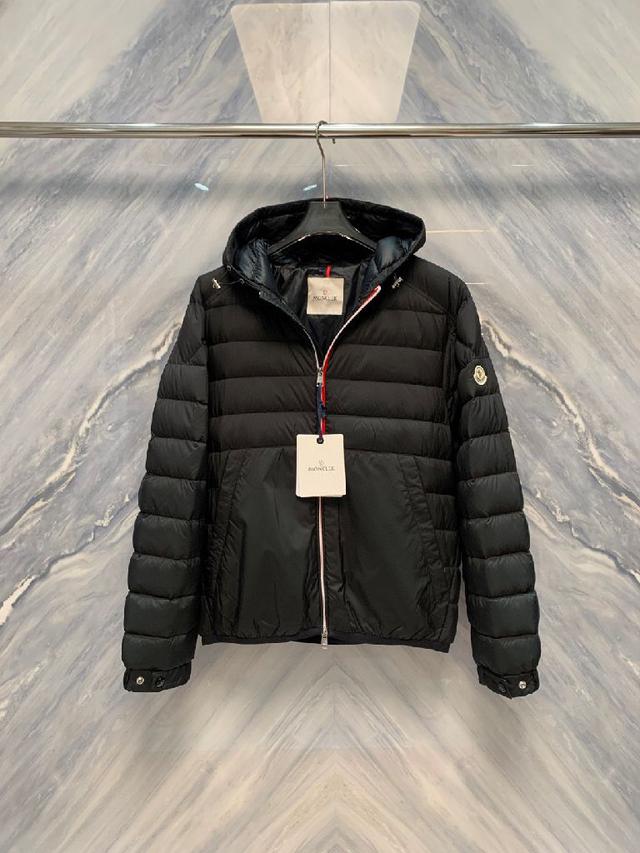 1000蓬松度！25年最火羽绒服出货！上得雪山，下得“厨房”受无数户外人追捧