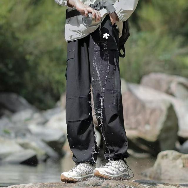 爆款主推！运动针织训练服采用质感经典涤纶双面布制成，