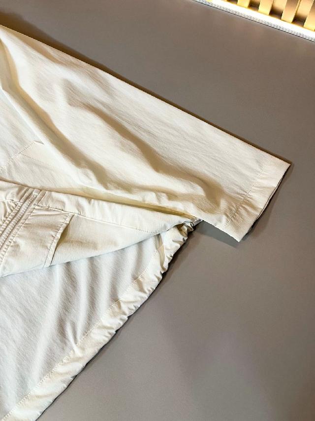 奢男女同款👫牛仔夹克外套，路易家族的新高端，细节品质永远的那么完美无瑕