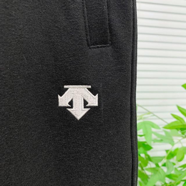 【新品】新款休闲裤卫裤，裤身上刺绣标志性品牌标