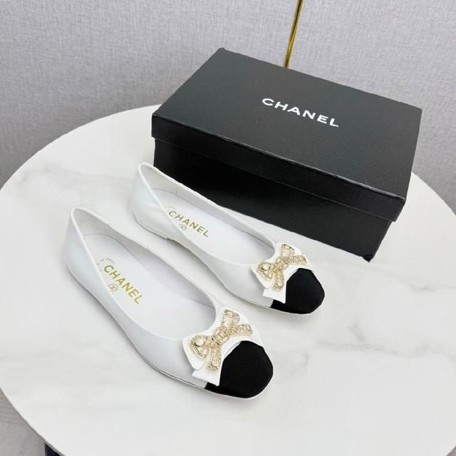 专柜同步 专柜非常火爆 非常难买的一款鞋 全网最火的厚底熊猫鞋