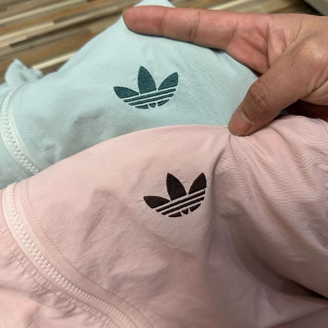 而且不用担心质量，这批货是特殊渠道拿的，专💰官网的货