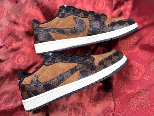 Rare Customized Air Jordan 1 TS倒勾