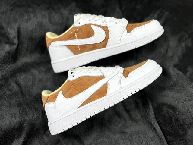 Rare Customized Air Jordan 1 TS倒勾