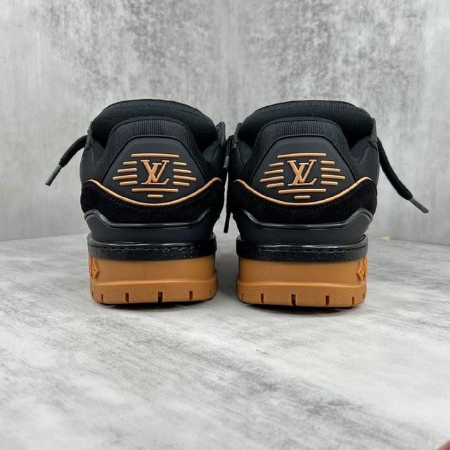 LV Louis Vuitton 23S走秀款Trainer 水染胖丁面包滑板鞋