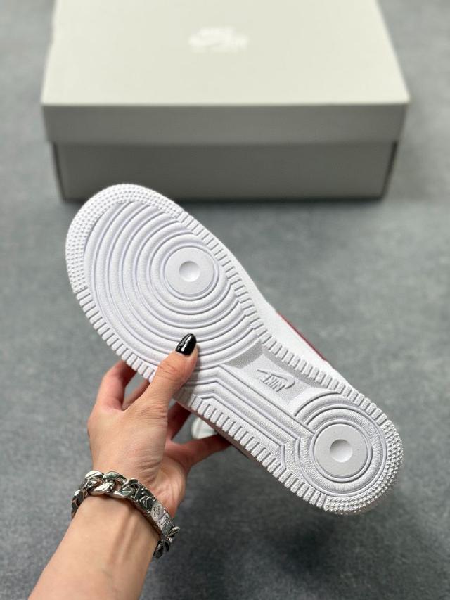 复刻官方原厂模具-倾力打造完美版型