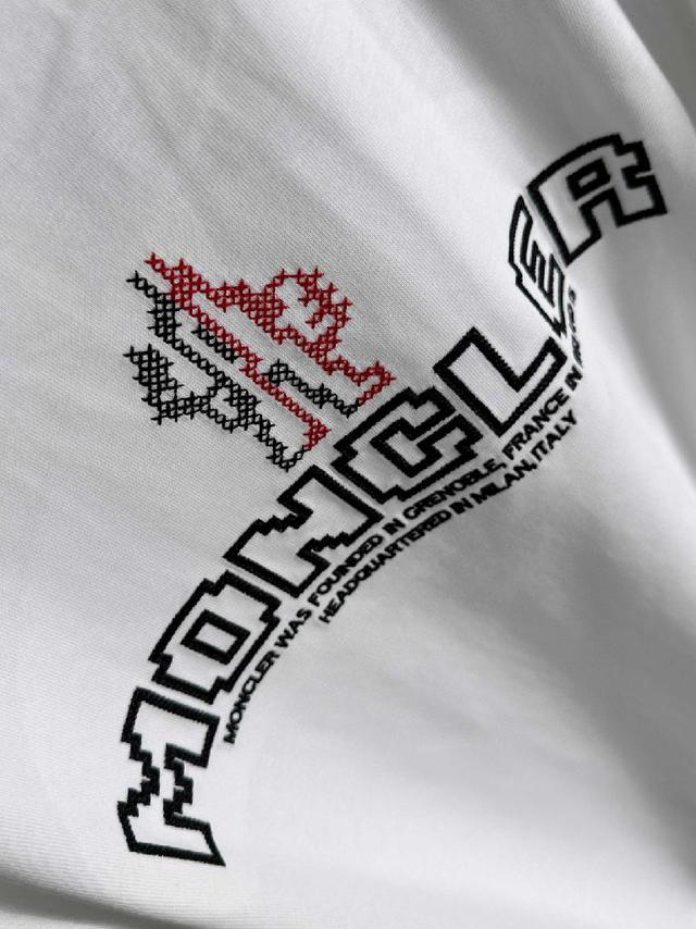 不变形 不缩水 立体垂感爆表 工艺介绍：平绣万针工艺＋跳针走位绣