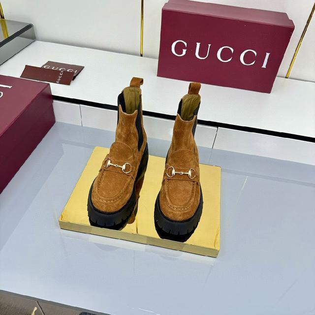 众多网红明星纷纷开秀上脚 ， 面料：进口牛反绒