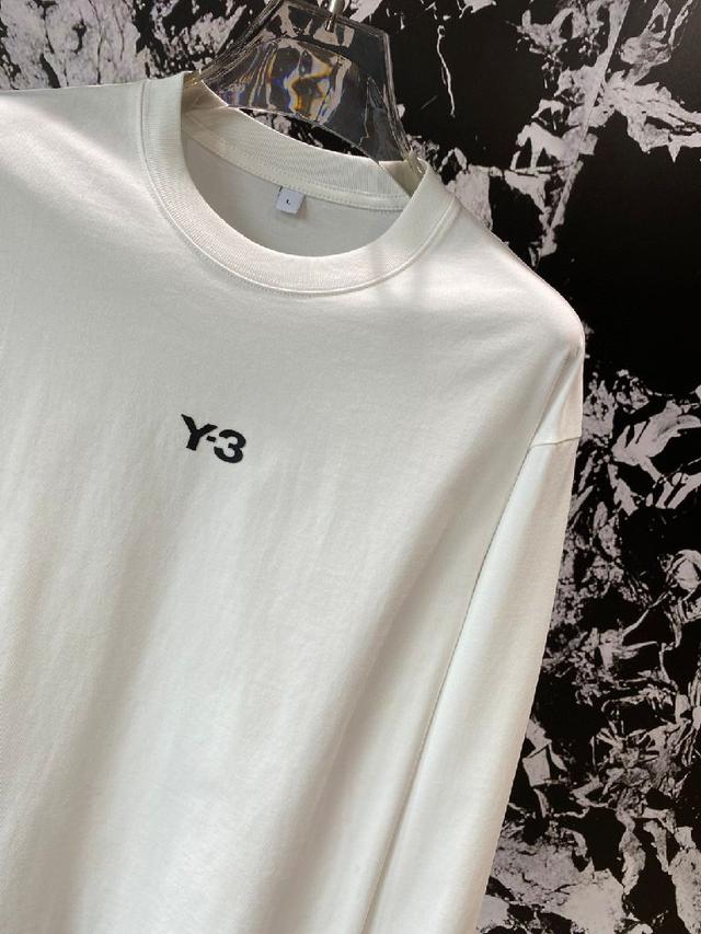 百搭款logo标识提花长袖T恤衫，专属标识logo圆领长袖T恤经