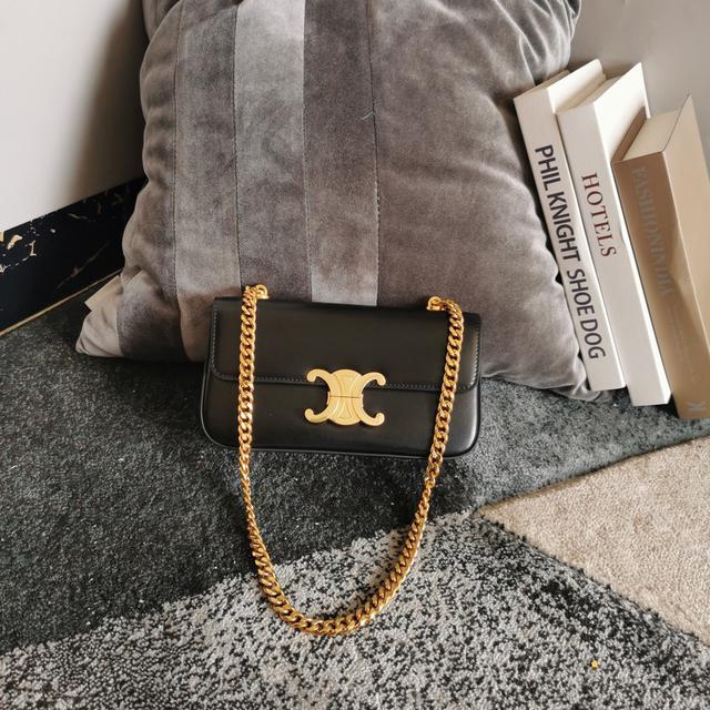 正品級 Celine
